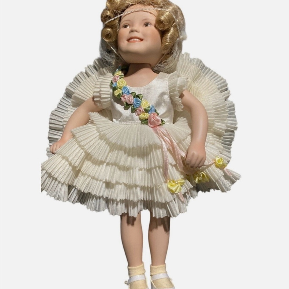 Shirley Temple Danbury Mint Baby Take a Bow Porcelain Doll 10” new in Box